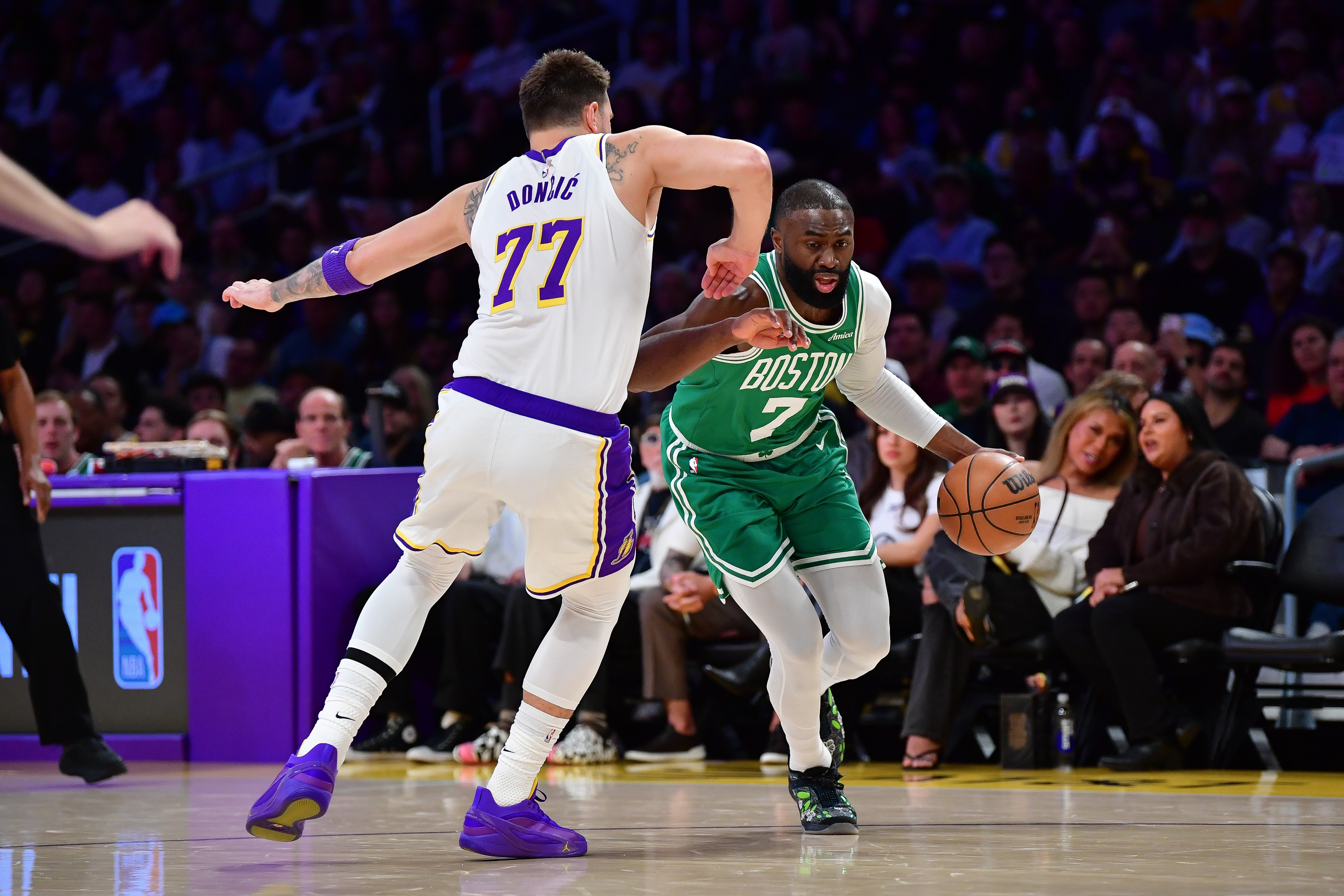 世俱杯下注网站-麦坎茨：科比对哈登的评价放卢卡身上很合适 持球大核拿不了冠军